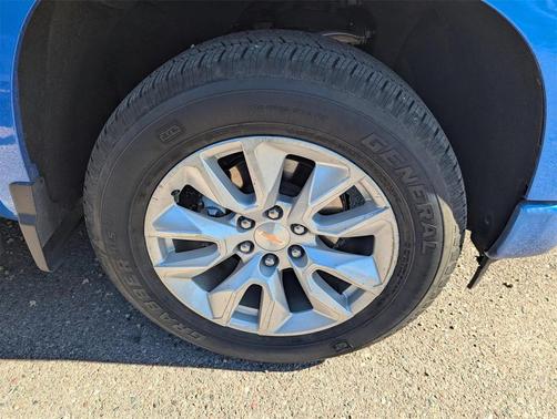 2025 Chevrolet Silverado 1500 Custom