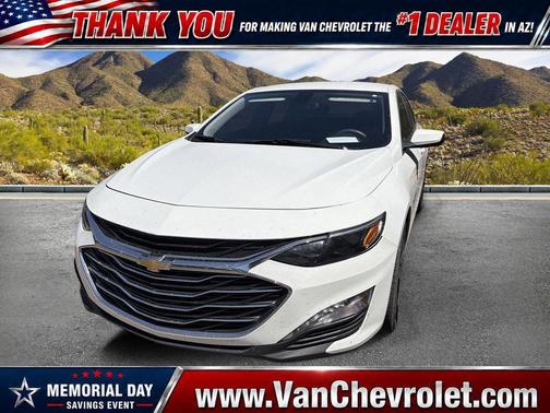Summit White 2022 Chevrolet Malibu FWD LT