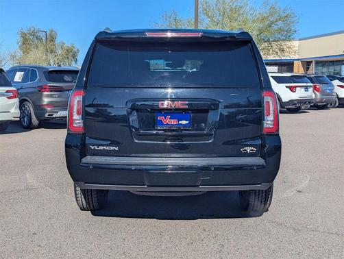 2018 GMC Yukon SLT