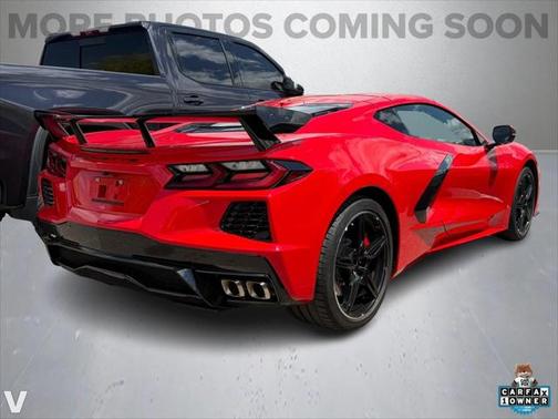 2025 Chevrolet Corvette Stingray w/2LT