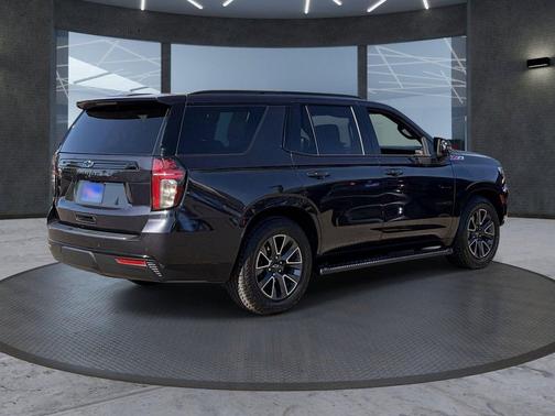Dark Ash Metallic 2024 Chevrolet Tahoe 4WD Z71