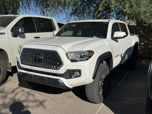 2019 Toyota Tacoma SR