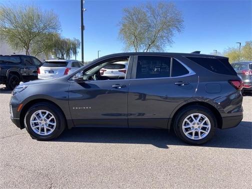 Photo 4 of 32 of 2023 Chevrolet Equinox 1LT