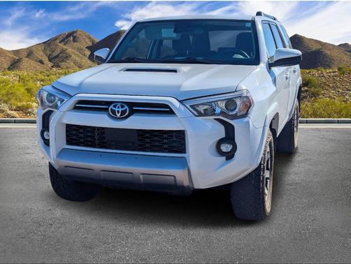 2022 Toyota 4Runner TRD Off Road
