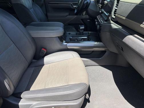 Sterling Gray Metallic 2023 Chevrolet Silverado 1500 ZR2