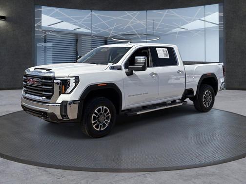 Summit White 2025 GMC Sierra 2500 SLT