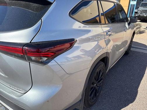 2024 Toyota Highlander XSE