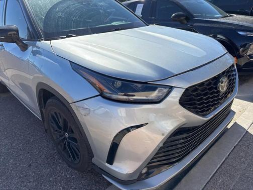 2024 Toyota Highlander XSE