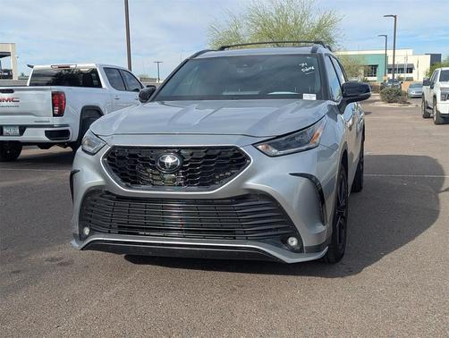 2024 Toyota Highlander XSE