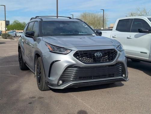 2024 Toyota Highlander XSE
