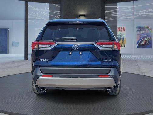 2023 Toyota RAV4 Limited