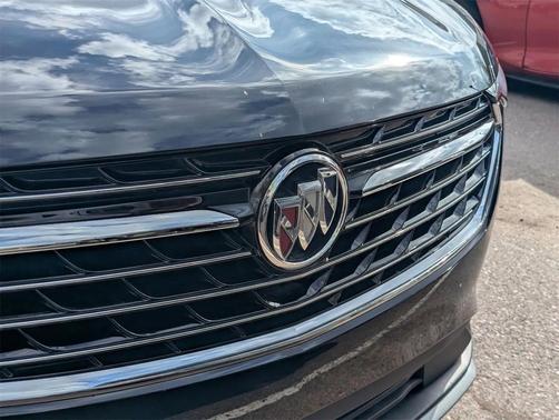 2023 Buick Envision Preferred FWD