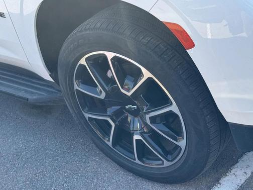 2021 Chevrolet Tahoe 2WD RST