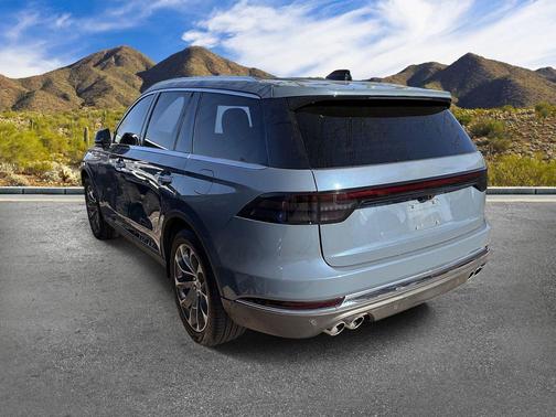 Whisper Blue Metallic Clearcoat 2025 Lincoln Aviator Reserve AWD