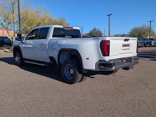 2026 GMC Sierra 3500 SLE