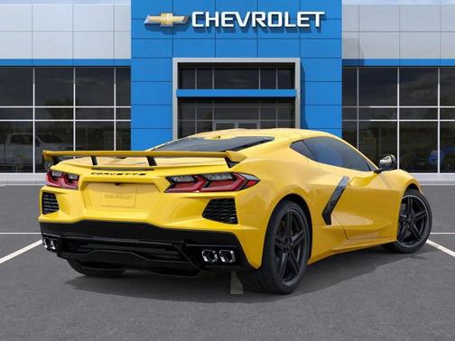 2026 Chevrolet Corvette Stingray w/2LT