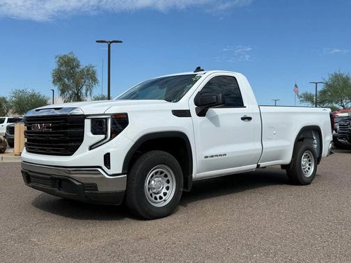 2025 GMC Sierra 1500 Pro