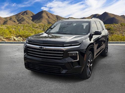 Mosaic Black Metallic 2025 Chevrolet Traverse High Country