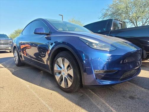 2022 Tesla Model Y Long Range Dual Motor All-Wheel Drive