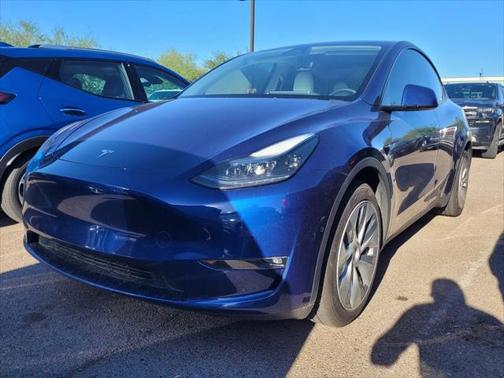 2022 Tesla Model Y Long Range Dual Motor All-Wheel Drive