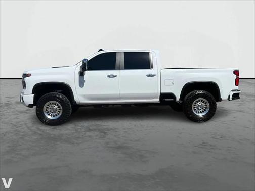 2025 Chevrolet Silverado 3500 LT