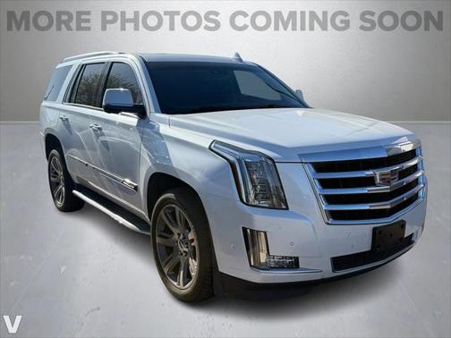 2017 Cadillac Escalade Luxury
