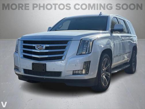 2017 Cadillac Escalade Luxury