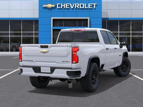 Summit White 2026 Chevrolet Silverado 2500 Crew Cab, Standard Bed, XR2, 4WD