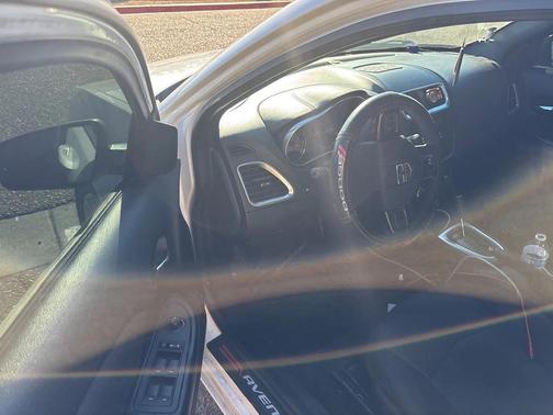 2013 Dodge Avenger SE V6