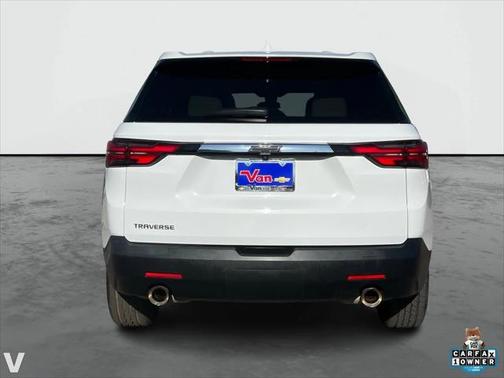 2022 Chevrolet Traverse LS