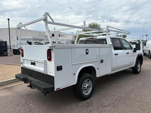 2025 GMC Sierra 2500 Base