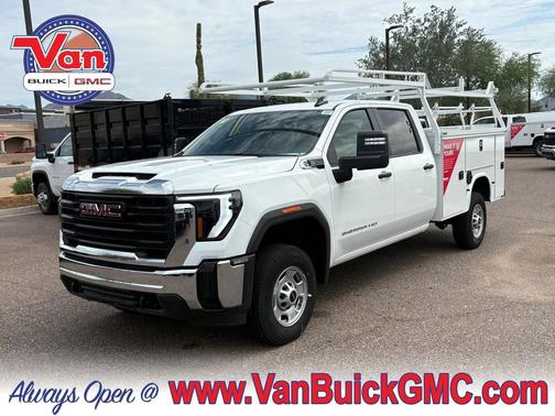 2025 GMC Sierra 2500 Base