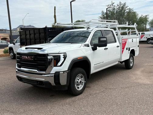 2025 GMC Sierra 2500 Base