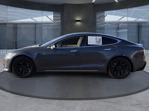 Silver 2018 Tesla Model S 100D