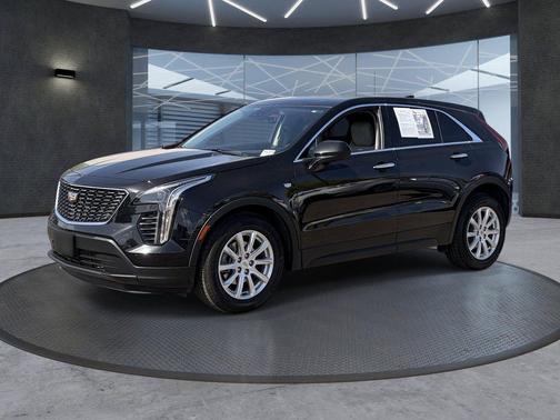 Stellar Black Metallic 2021 Cadillac XT4 Luxury