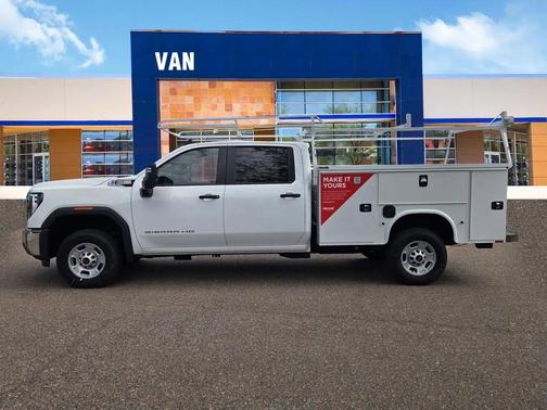 2025 GMC Sierra 2500 Pro