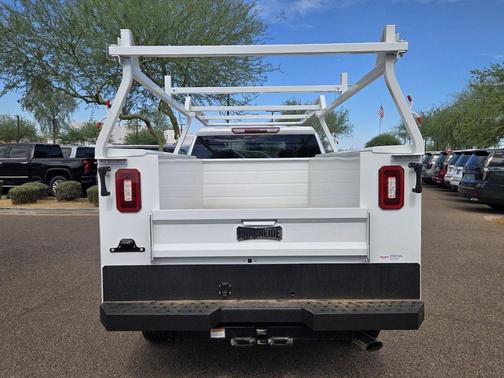 2025 GMC Sierra 2500 Base