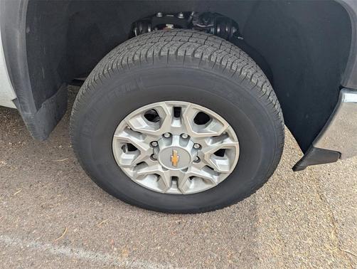 2024 Chevrolet Silverado 2500 LT