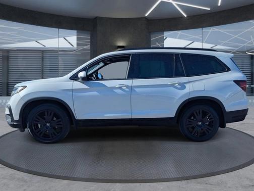 2021 Honda Pilot AWD Black Edition