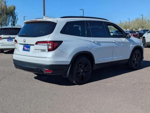 2021 Honda Pilot AWD Black Edition