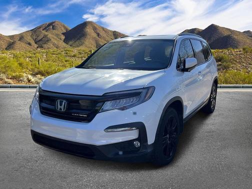 2021 Honda Pilot AWD Black Edition