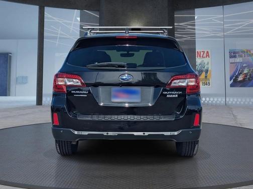 2017 Subaru Outback 2.5i Touring