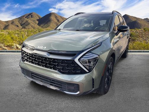 Jungle Green 2023 Kia Sportage Plug-In Hybrid X-Line Prestige