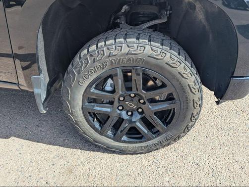 Black 2024 Chevrolet Silverado 1500 LT Trail Boss