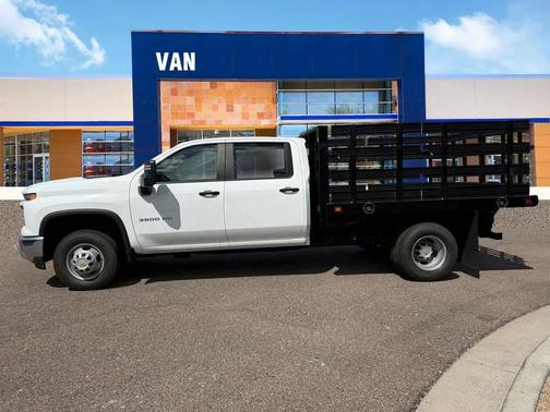 2024 Chevrolet Silverado 3500 WT