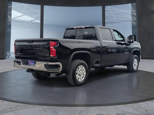 2025 Chevrolet Silverado 2500 LTZ