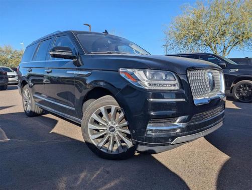 2018 Lincoln Navigator Select