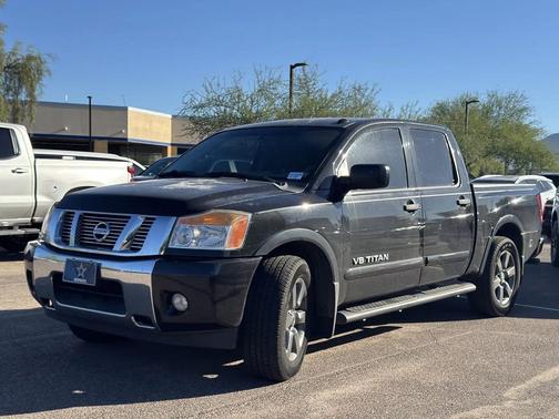 2015 Nissan Titan SV