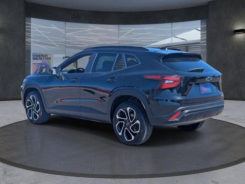 2025 Chevrolet Trax FWD 2RS