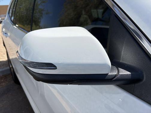 Summit White 2026 Buick Enclave Preferred FWD